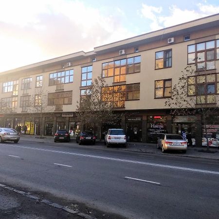 Gil Apartments, On Mynaiska 18 Uzjhorod Eksteriør billede