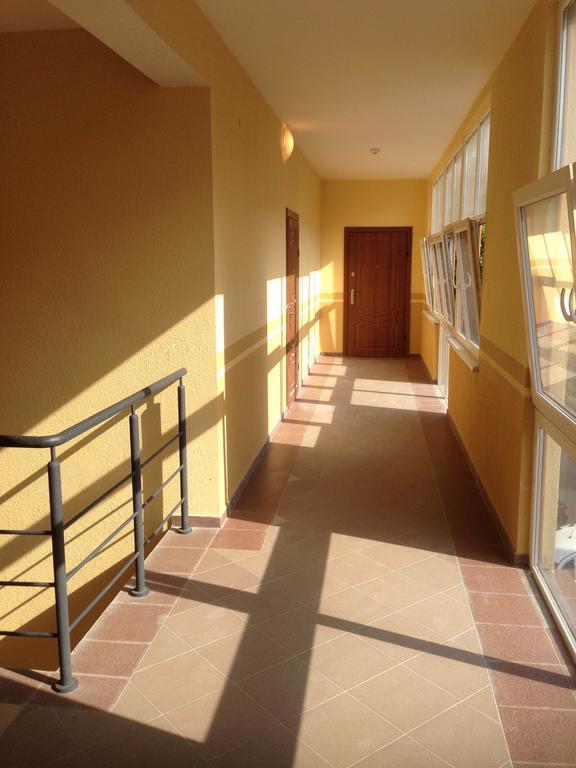 Gil Apartments, On Mynaiska 18 Uzjhorod Eksteriør billede