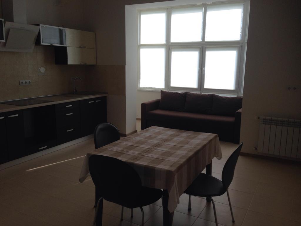 Gil Apartments, On Mynaiska 18 Uzjhorod Eksteriør billede